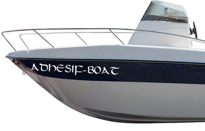 Nom de bateau à la proue
